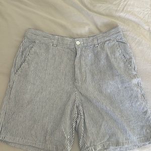Gorgeous Rag and Bone seersucker shorts. Absolutely perfect for summer.